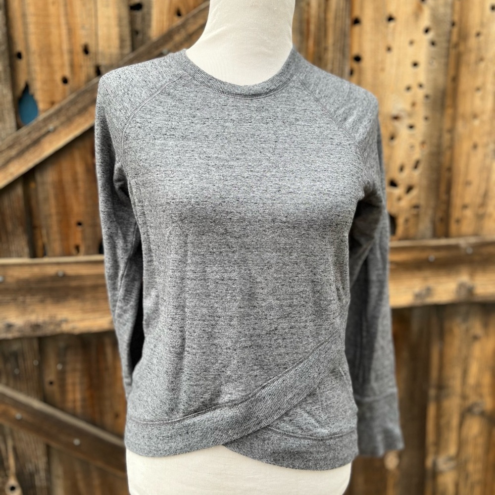 Athleta Criss Cross Sweatshirt WomeN Sweater Gray Soft Pullover Sz S